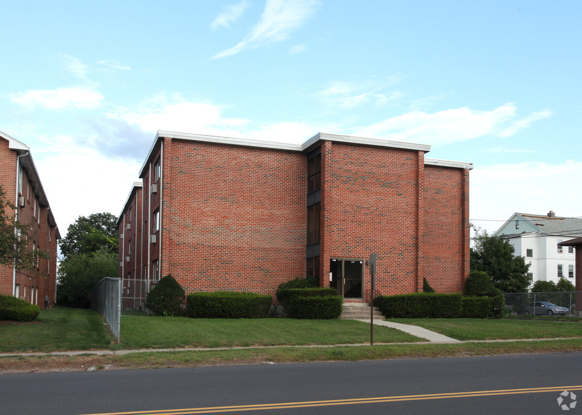 Building Photo - 607 Burritt St