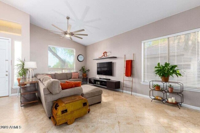 Foto del edificio - 7514 E Wingspan Way