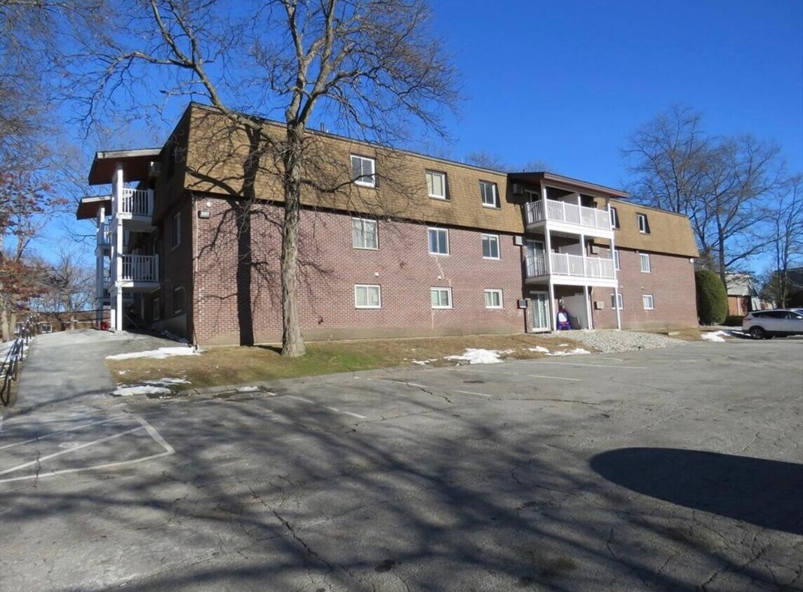 Foto principal - 7 Wildwood St