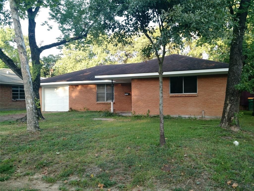 1410 N Roberson St, Conroe, TX 77301 House Rental in Conroe, TX