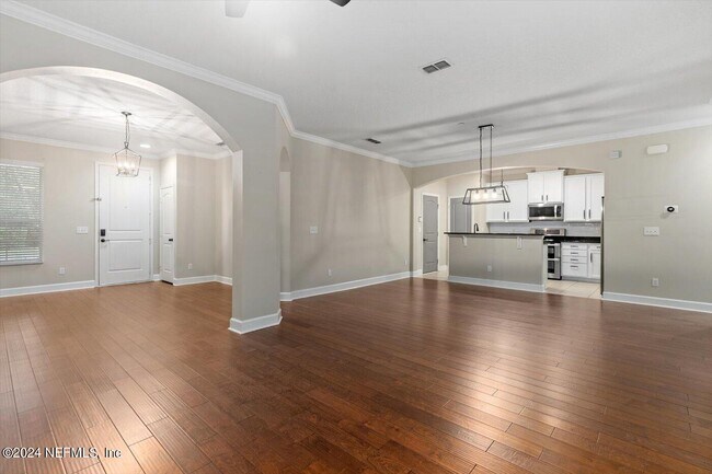 Building Photo - 6287 Eclipse Cir