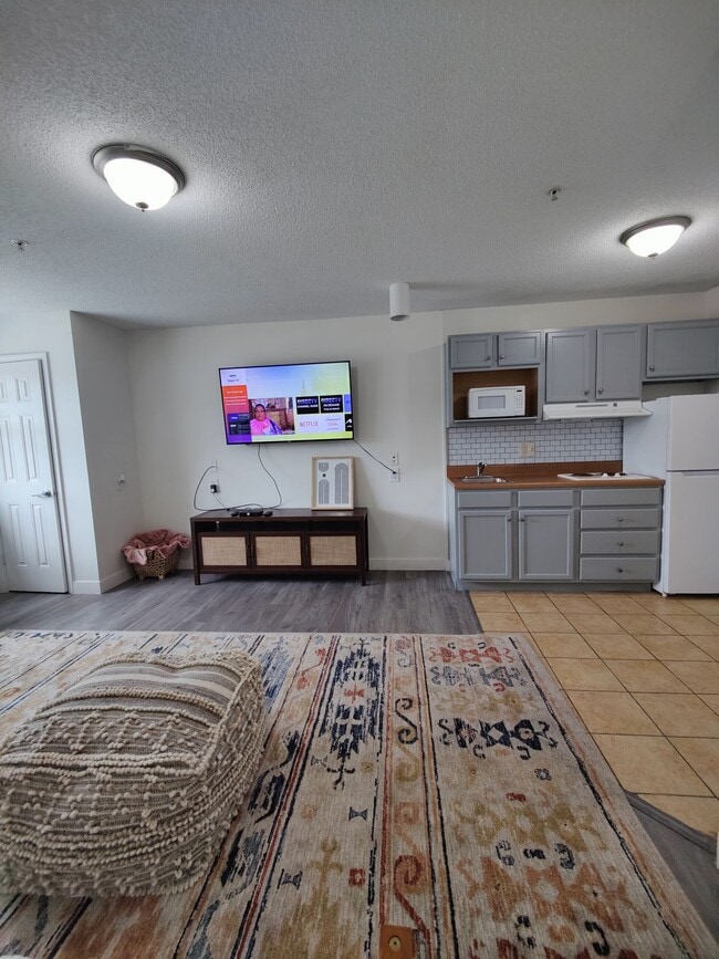 Foto del edificio - ONE MONTH FREE!!! 1 Bed/ 1 Bath Unit in the heart of North Charleston Available ASAP or February ...