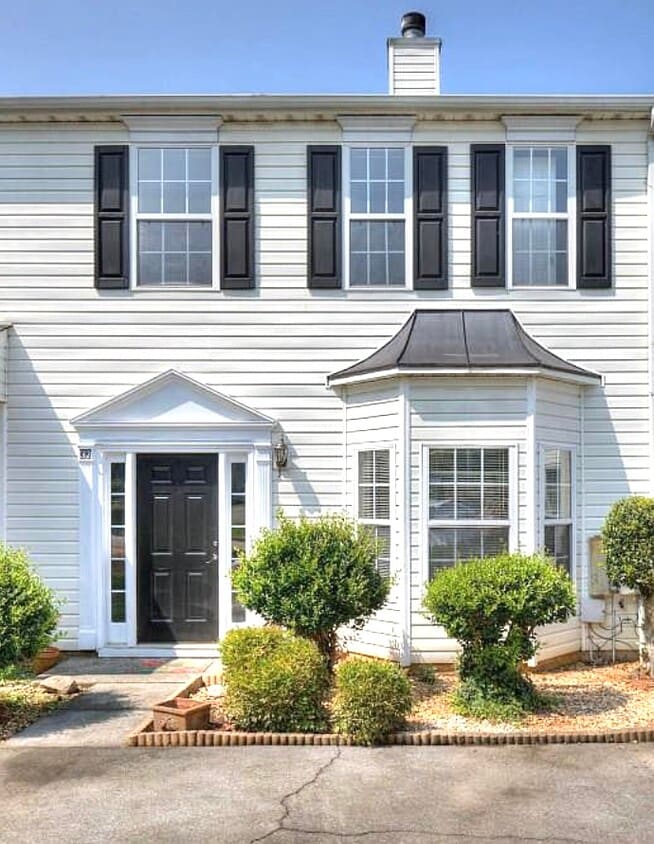 32 Hampton Dr, Cartersville, GA 30121 Townhome Rentals in