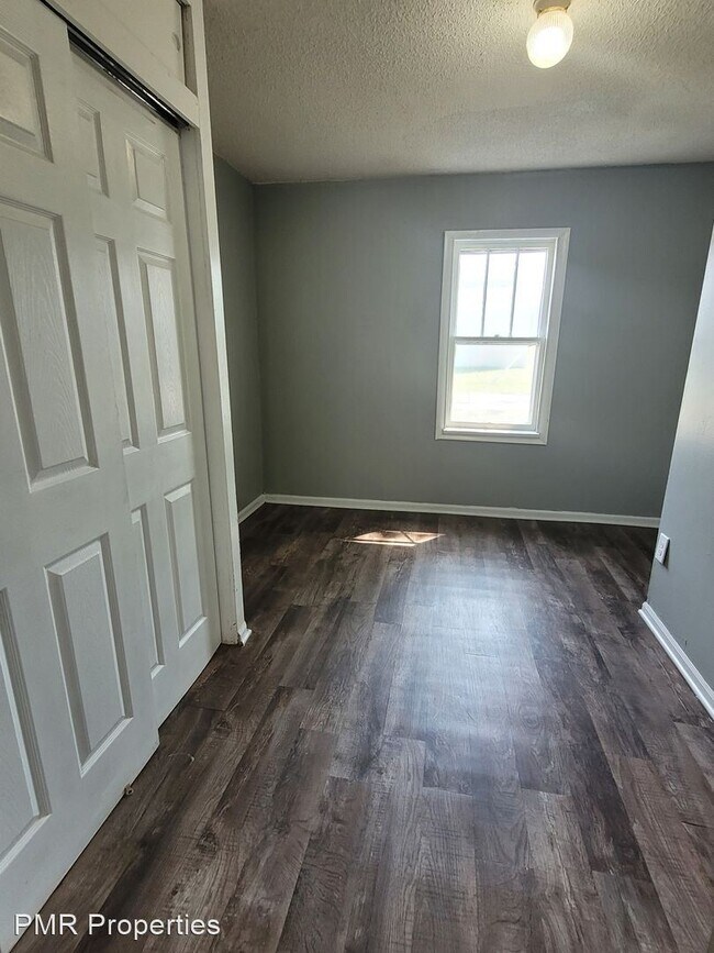Foto del edificio - 1 br, 1 bath House - 6819 Washington Street