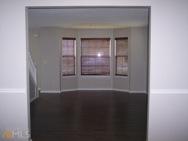 Building Photo - 513 Vaughan Valley View