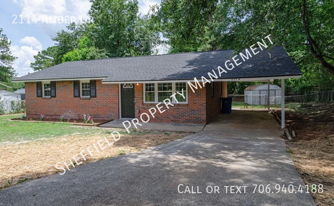Building Photo - 2114 Amber Dr