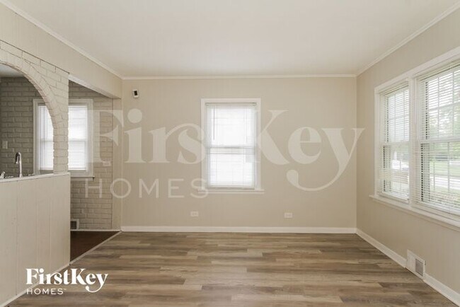 Building Photo - 16865 Bulger Ave