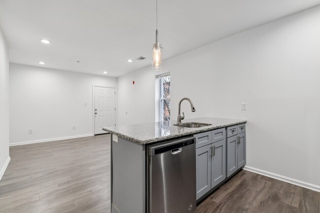 Photo - 2227 E Cumberland St Apartment