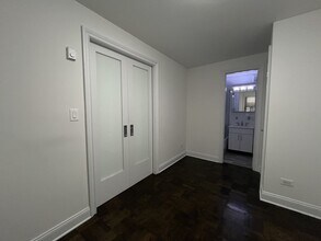 Building Photo - 96 Fifth Avenue