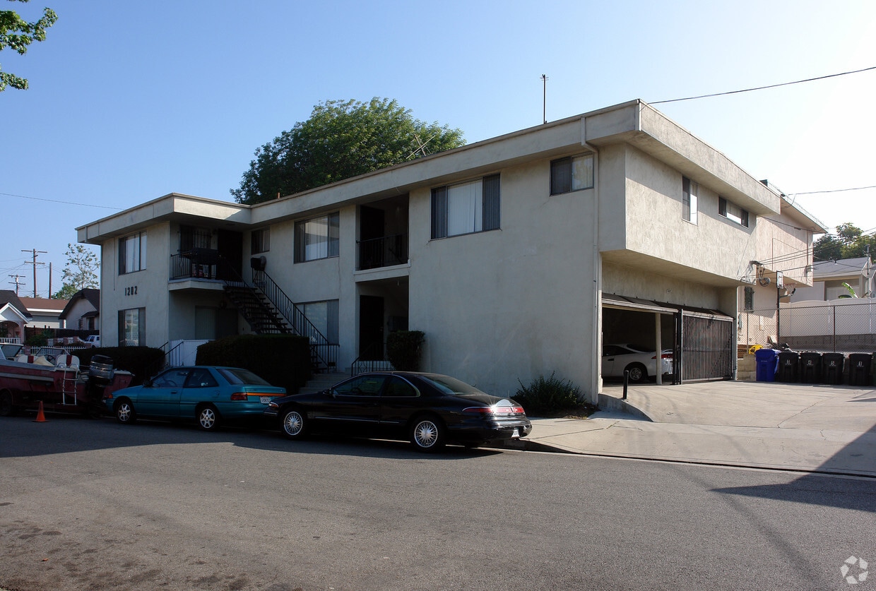 Building Photo - 1202 N Wexham Way