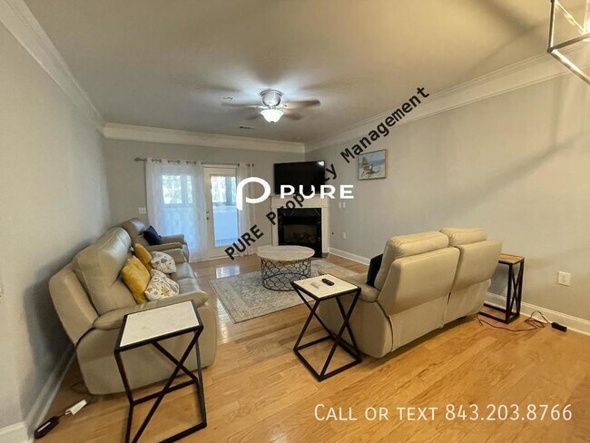 Foto del edificio - CHS Furnished 3 BR Rental | AVAILABLE NOW