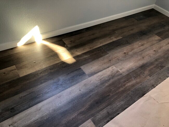 Water proof floors - 8547 Preston Trace Blvd