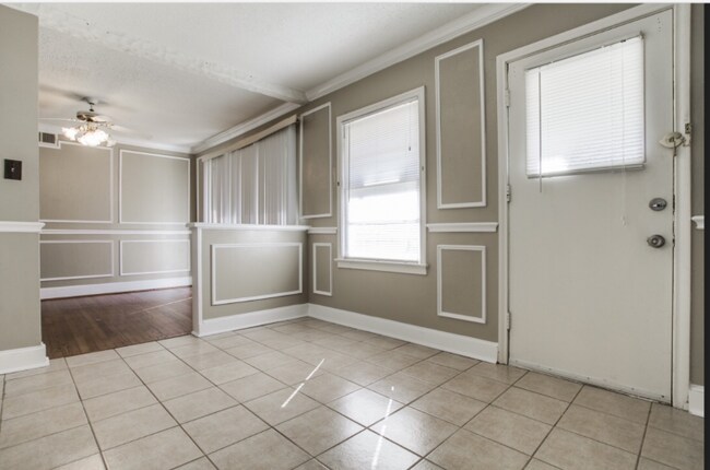 Foto del edificio - 2714 Oates Dr