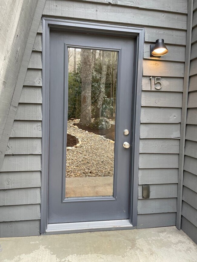 Foto del edificio - Fairview Rental!