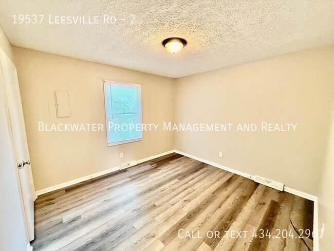 Building Photo - 19537 Leesville Rd