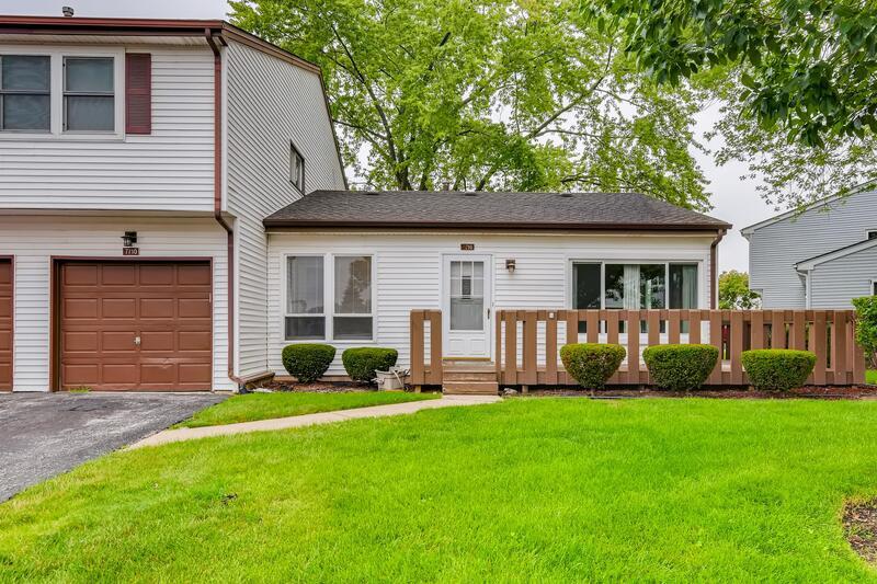 7710 W Grovewood Ln, Frankfort, IL 60423 Townhome Rentals in