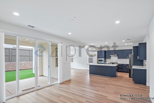 Foto del edificio - 4203 Randa Wy