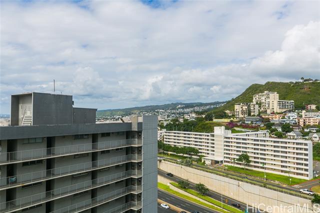 Building Photo - 775 Kinalau Pl