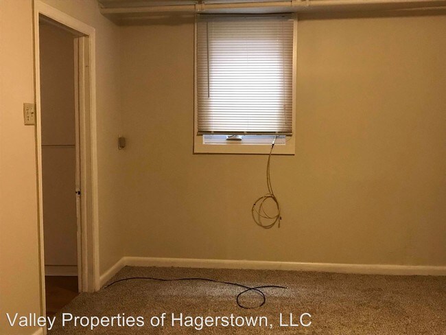 Building Photo - 921 Washington Ave