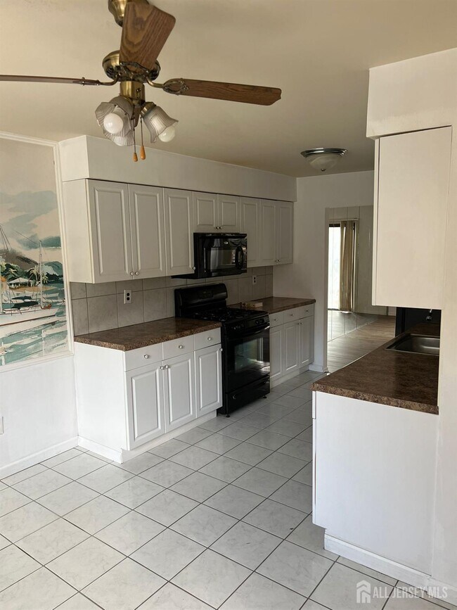 Foto del edificio - 304 Merrywood Dr