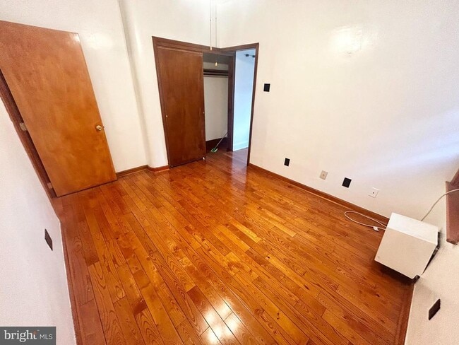 Foto del edificio - 148 N 21st St