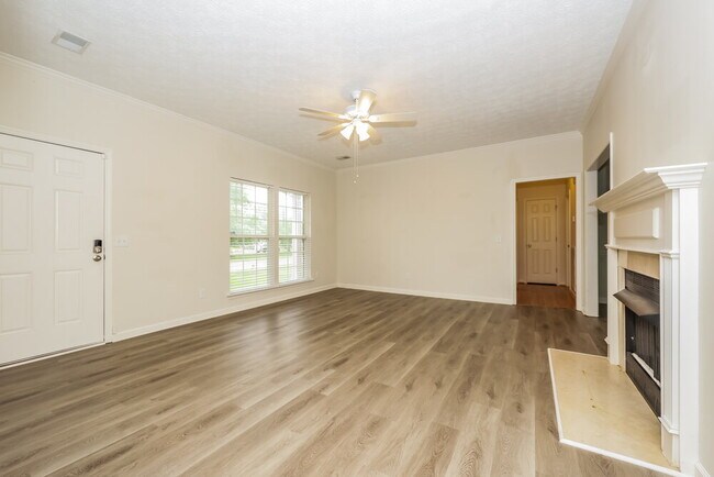 Foto del edificio - 10003 Langford Ct