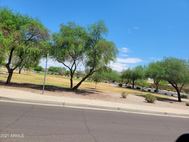 Foto del edificio - 4588 E Indian Wells Dr