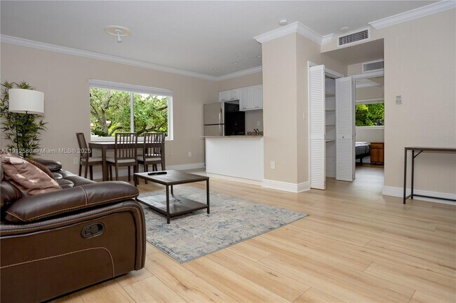 Foto del edificio - 1 Edgewater Dr