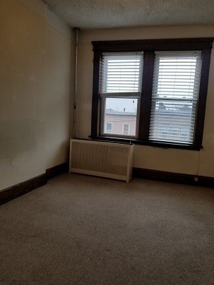 Building Photo - 261 Hutton St