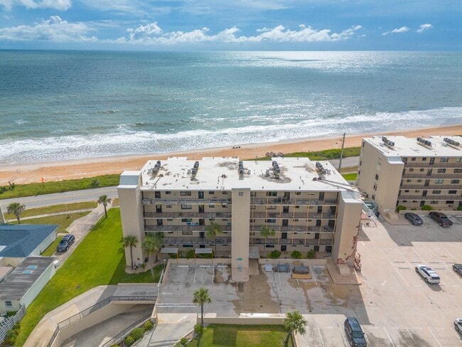 Foto del edificio - 2222 Ocean Shore Blvd