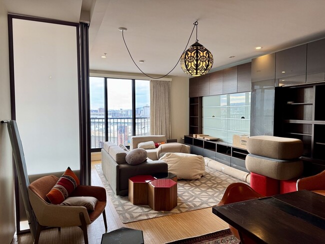 Building Photo - 36 A St