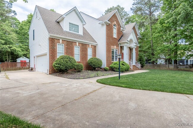 Building Photo - 11107 Manor View Dr
