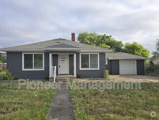 Building Photo - 2250 Austin Rd