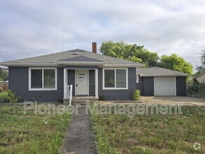 Building Photo - 2250 Austin Rd
