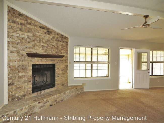 Building Photo - 3 br, 2 bath House - 421 Starview Drive