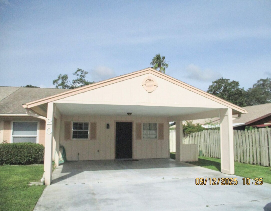 Primary Photo - Spacious 2BR/2BA Townhouse – 1,550 Sq. Ft....