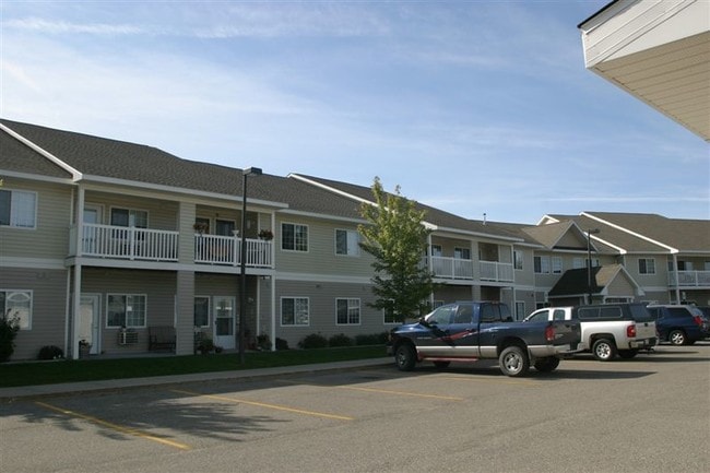 Building Photo - 4321 Country Village Ln