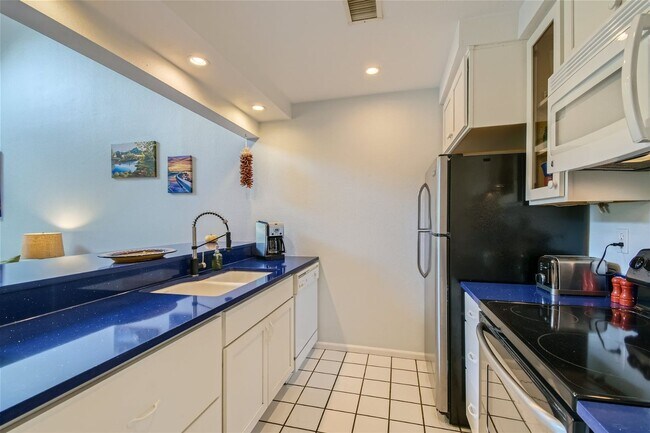 Building Photo - Boulder Retreat w/ Loft: Your Colorado Haven!
