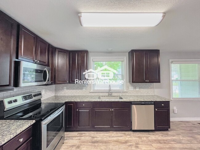 Building Photo - 3508 Creig St