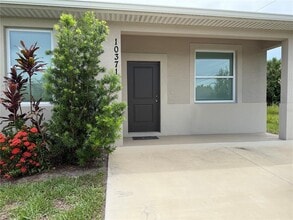 Building Photo - 10371 Kidron Ave