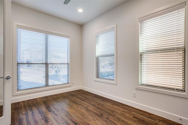 Building Photo - 6404 Del Norte Ln
