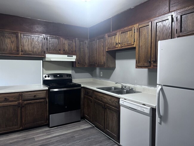 Interior Photo - River Woods Apartments