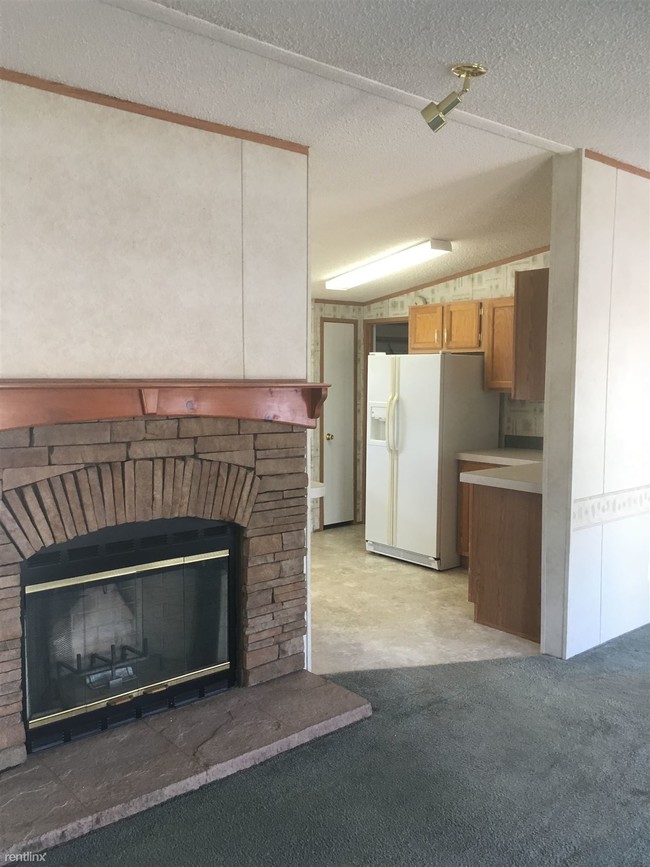 Building Photo - 3 br, 2 bath Mobile Home - 122 James Way