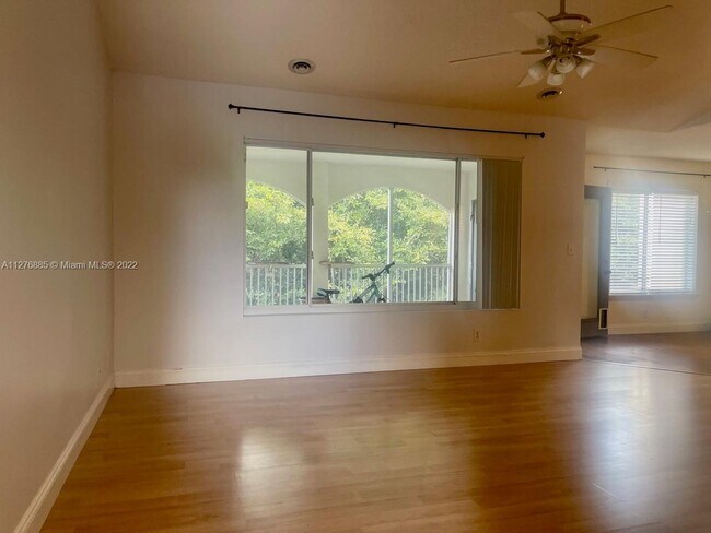 Foto del edificio - 815 Boynton Beach Blvd