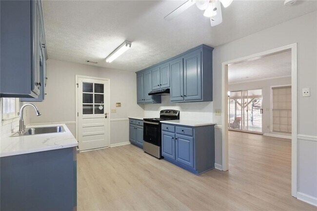 Foto del edificio - 390 Tidwell Rd