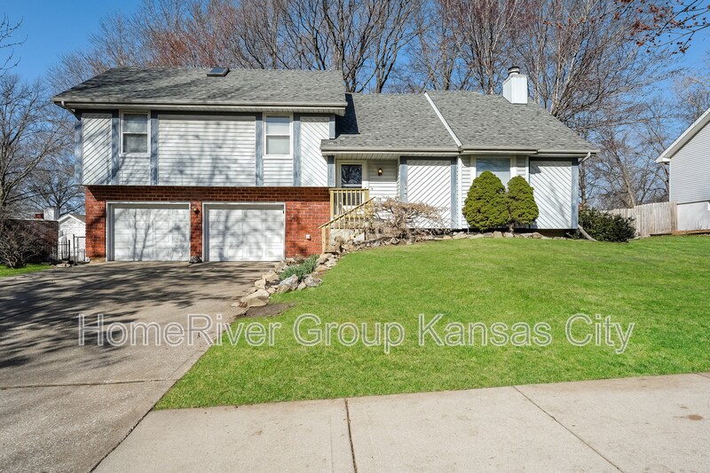 Primary Photo - 3510 NE Stanton St