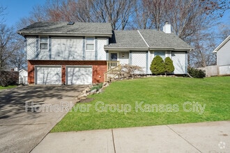 Building Photo - 3510 NE Stanton St