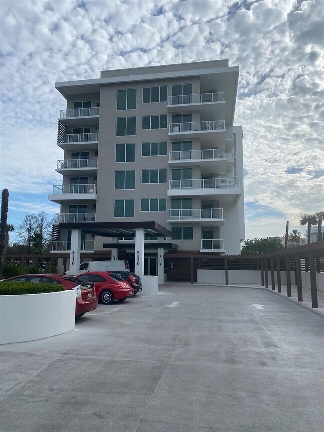 Foto del edificio - 920 N Osceola Ave