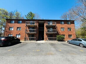 Building Photo - 207 Wharton St SE