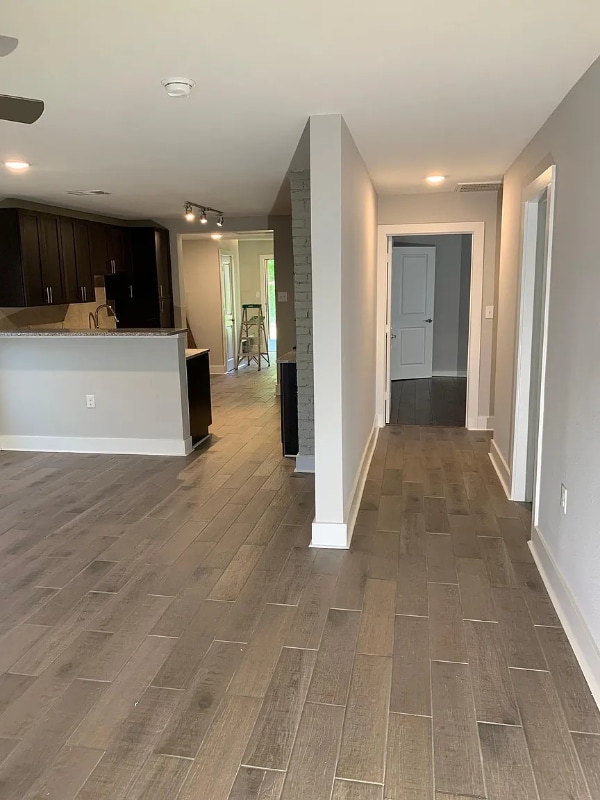 Photo - 2535 Sharon St House